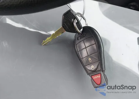 2016 Ram 1500 Slt z USA, uszkodzony, nr VIN 1C6RR6GG4GS227362